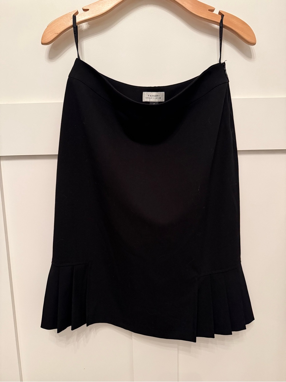 Tahari ASL Black Mini Skirt with Pleated Hem Panels